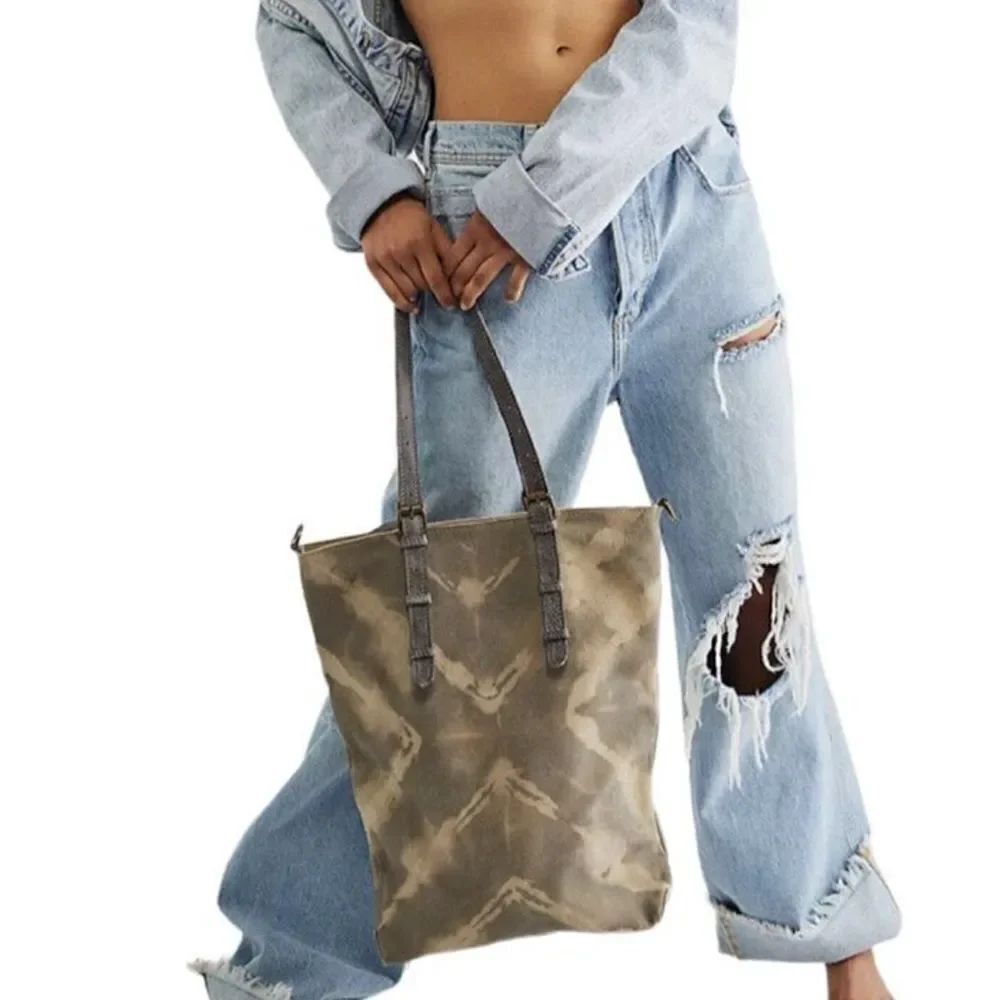 Free People We The Free Leather Take Me Away Tote Crossbody Bag New With Tag